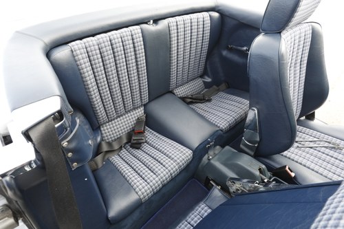 1986 Mercedes-Benz 300 SL (R107) zum Verkauf (Bild 85 von 218)