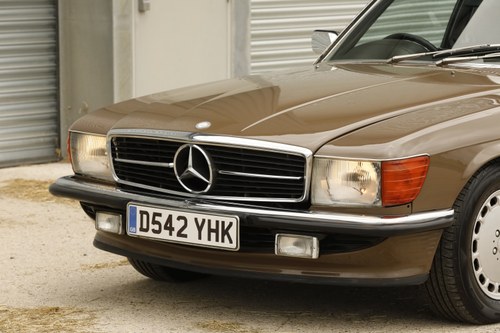 1986 Mercedes-Benz 300SL (R107) In vendita (immagine 93 di 176)