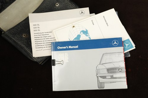 1986 Mercedes-Benz 300SL (R107) In vendita (immagine 140 di 176)