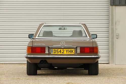 1986 Mercedes-Benz 300SL (R107) In vendita (immagine 38 di 176)