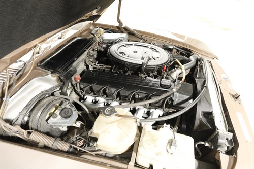 1986 Mercedes-Benz 300SL (R107) In vendita (immagine 123 di 176)