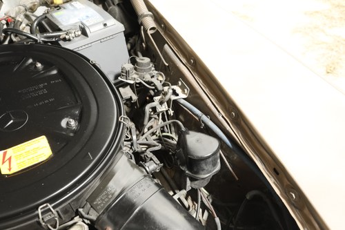 1986 Mercedes-Benz 300SL (R107) In vendita (immagine 134 di 176)