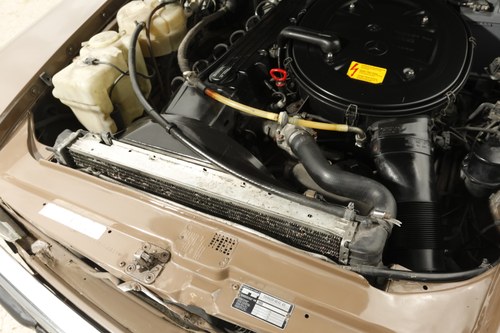 1986 Mercedes-Benz 300SL (R107) In vendita (immagine 128 di 176)