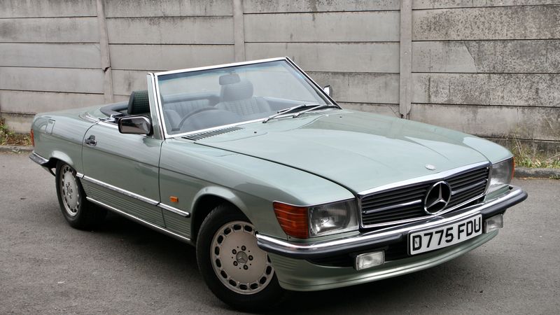 1986 Mercedes-Benz 300SL (R107) In vendita (immagine 1 di 79)