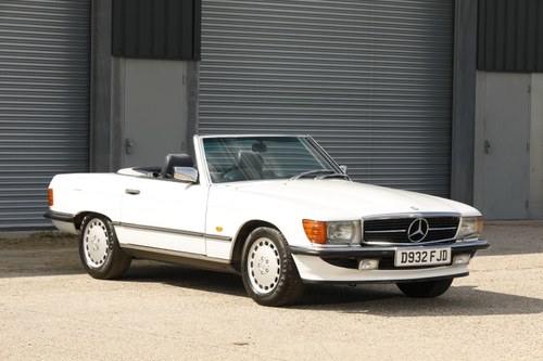 1986 Mercedes-Benz 300SL (R107) For Sale (picture 7 of 225)