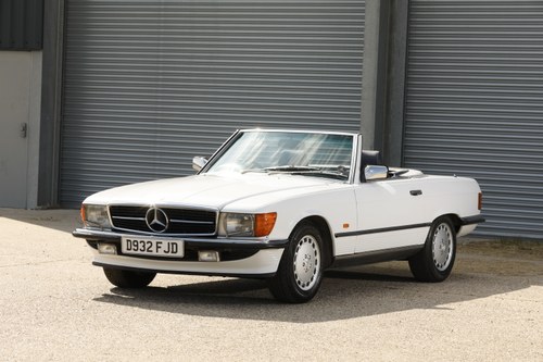 1986 Mercedes-Benz 300SL (R107) For Sale (picture 9 of 225)