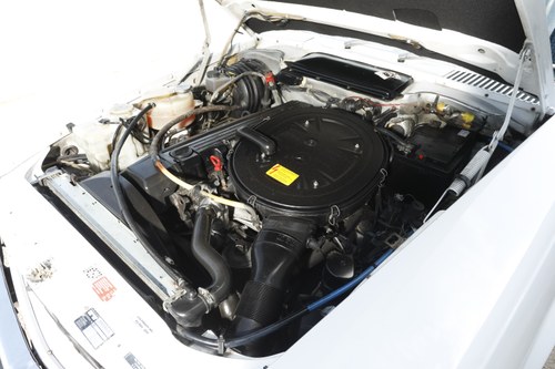 1986 Mercedes-Benz 300SL (R107) For Sale (picture 156 of 225)