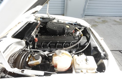 1986 Mercedes-Benz 300SL (R107) For Sale (picture 175 of 225)