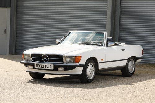 1986 Mercedes-Benz 300SL (R107) For Sale (picture 10 of 225)