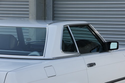 1986 Mercedes-Benz 300SL (R107) For Sale (picture 124 of 225)