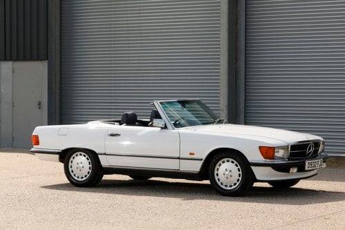 1986 Mercedes-Benz 300SL (R107) For Sale (picture 26 of 225)
