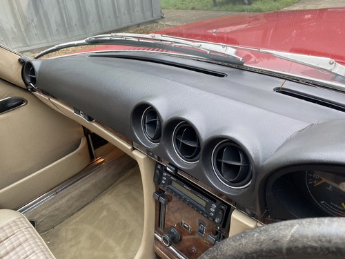 1987 Mercedes-Benz 300SL (R107) For Sale (picture 54 of 191)