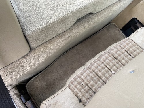 1987 Mercedes-Benz 300SL (R107) For Sale (picture 74 of 191)