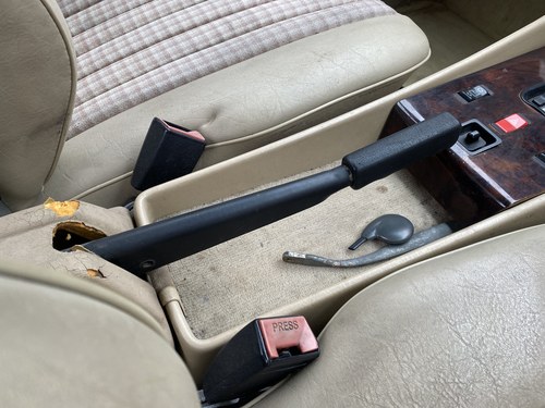 1987 Mercedes-Benz 300SL (R107) For Sale (picture 59 of 191)