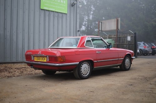 1987 Mercedes-Benz 300SL (R107) For Sale (picture 9 of 191)