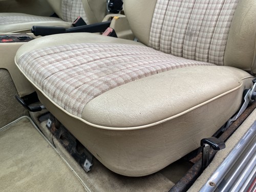 1987 Mercedes-Benz 300SL (R107) For Sale (picture 85 of 191)