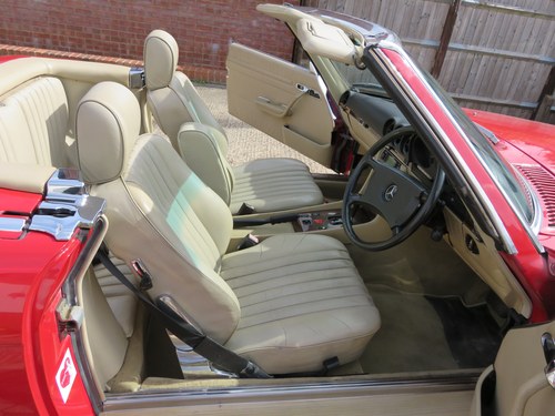 1989 Mercedes-Benz 300 SL (R107) En venta (imagen 33 de 100)