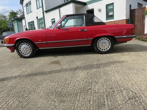 1989 Mercedes-Benz 300 SL (R107) En venta (imagen 22 de 100)