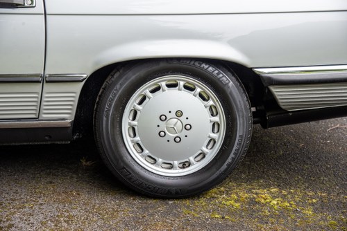 1989 Mercedes-Benz 300SL R107 à vendre (picture 16 of 134)