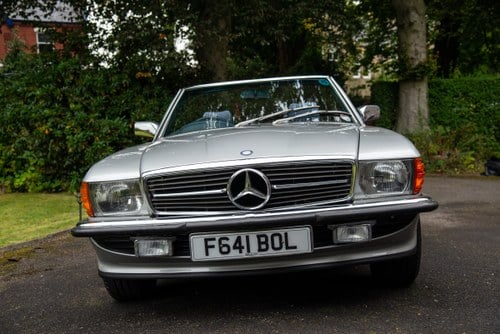 1989 Mercedes-Benz 300SL R107 à vendre (picture 5 of 134)