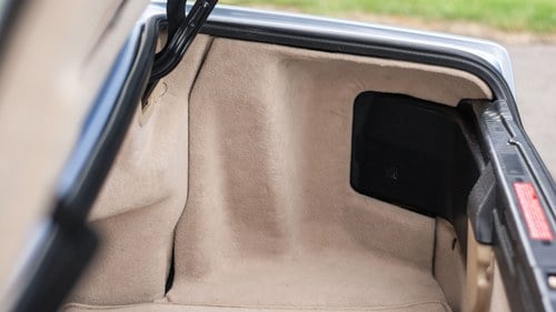 1991 Mercedes-Benz 300SL (R129) For Sale (picture 50 of 140)