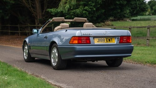 1991 Mercedes-Benz 300SL (R129) For Sale (picture 7 of 140)