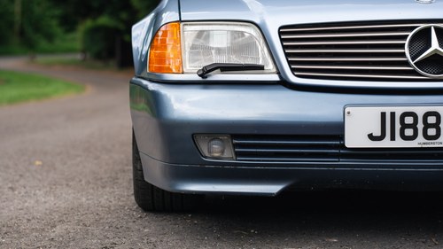 1991 Mercedes-Benz 300SL (R129) For Sale (picture 64 of 140)