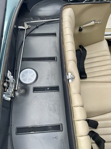 1988 Mercedes-Benz 300SL For Sale (picture 144 of 212)