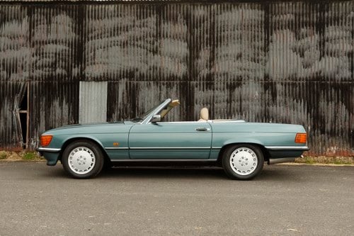 1988 Mercedes-Benz 300SL For Sale (picture 22 of 212)