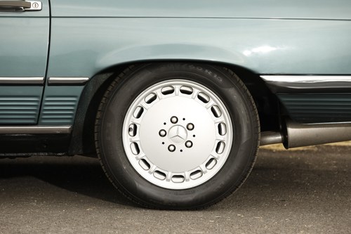 1988 Mercedes-Benz 300SL For Sale (picture 58 of 212)