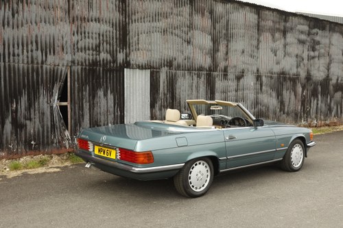 1988 Mercedes-Benz 300SL For Sale (picture 23 of 212)