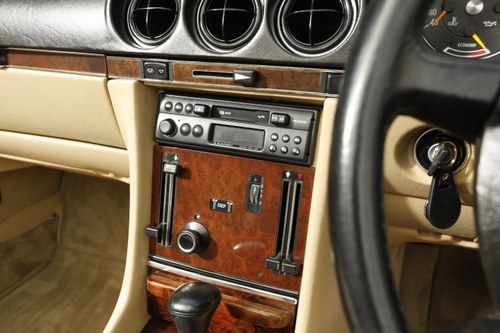 1988 Mercedes-Benz 300SL For Sale (picture 74 of 212)