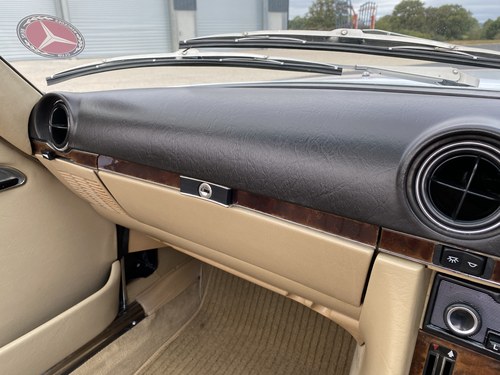 1988 Mercedes-Benz 300 SL 3.0 à vendre (picture 42 of 256)