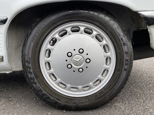 1988 Mercedes-Benz 300 SL 3.0 à vendre (picture 18 of 256)