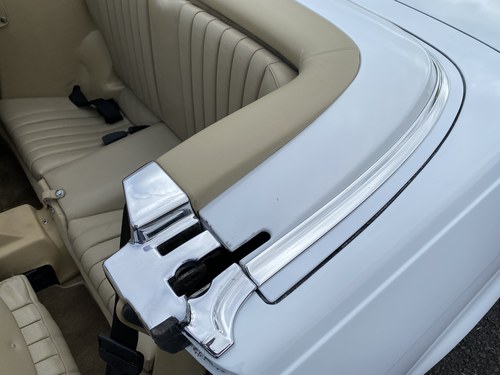 1988 Mercedes-Benz 300 SL 3.0 à vendre (picture 144 of 256)