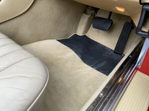 1989 Mercedes 300 SL For Sale (picture 61 of 256)