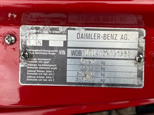 1989 Mercedes 300 SL For Sale (picture 248 of 256)