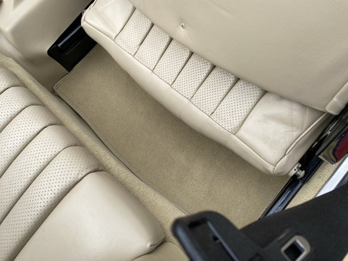 1989 Mercedes 300 SL For Sale (picture 70 of 256)