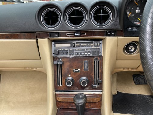 1989 Mercedes 300 SL For Sale (picture 77 of 256)