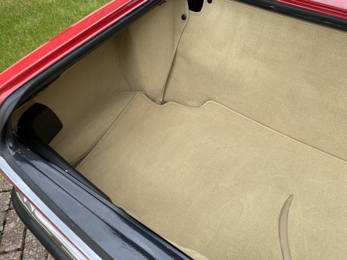 1989 Mercedes 300 SL For Sale (picture 111 of 256)