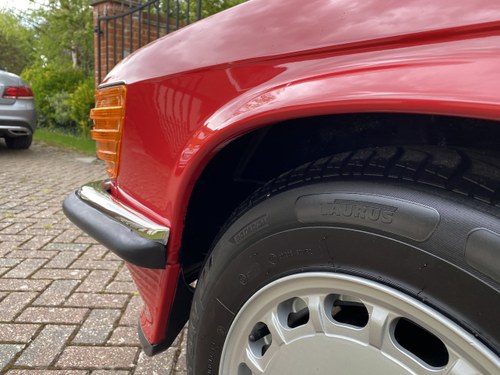 1989 Mercedes 300 SL For Sale (picture 147 of 256)