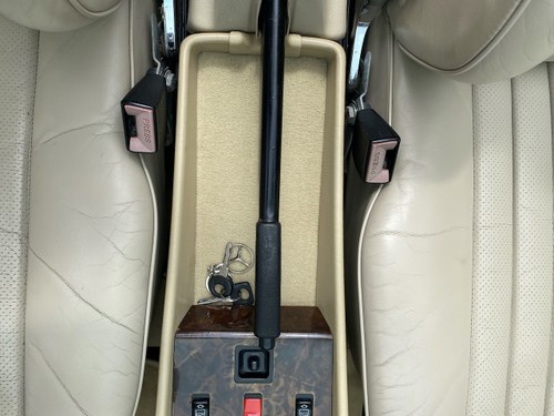 1989 Mercedes 300 SL For Sale (picture 80 of 256)