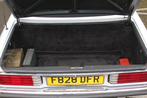 1989 Mercedes Benz R107 SL (300SL) Te koop (foto 61 van 108)
