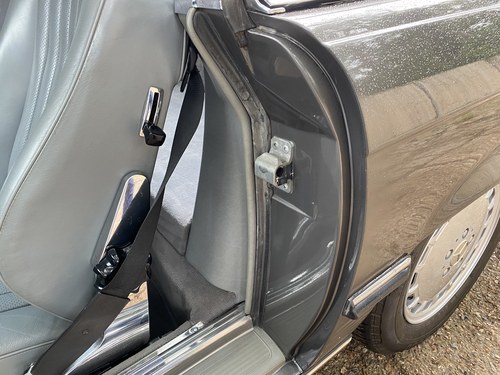 1989 Mercedes-Benz 300 SL In vendita (immagine 99 di 251)