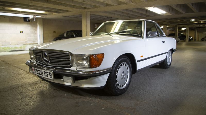 1989 Mercedes-Benz 300 SL (R107) For Sale (picture 1 of 134)