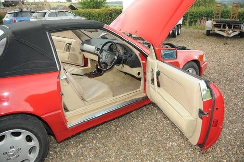 1992 Mercedes-Benz 300 SL (R129) à vendre (picture 79 of 154)
