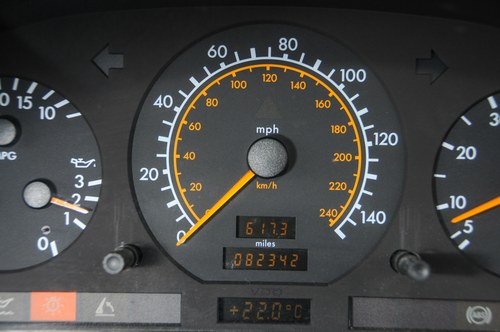 1992 Mercedes-Benz 300 SL (R129) à vendre (picture 45 of 154)