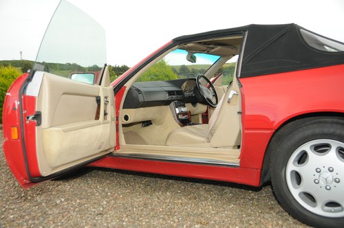 1992 Mercedes-Benz 300 SL (R129) à vendre (picture 77 of 154)