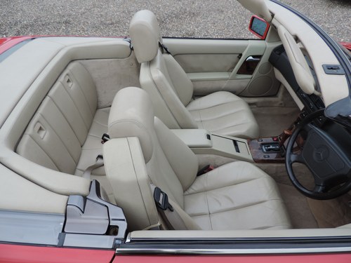 1992 Mercedes-Benz 300 SL (R129) à vendre (picture 64 of 154)