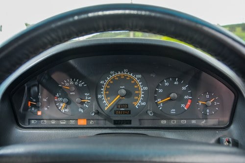 1992 Mercedes-Benz 300 SL (R129) à vendre (picture 42 of 154)